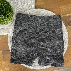 Sports shorts, seamless, push up, size M